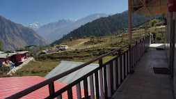 snow_city_auli_room (8)